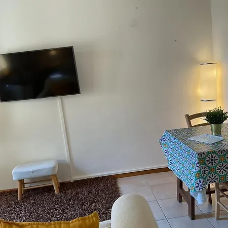 Oro 1 Apartment